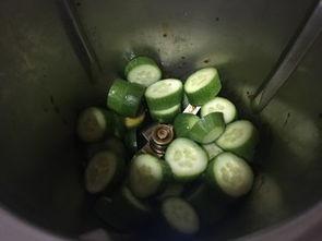 吃脆瓜好不好,揭秘吃脆瓜的好处